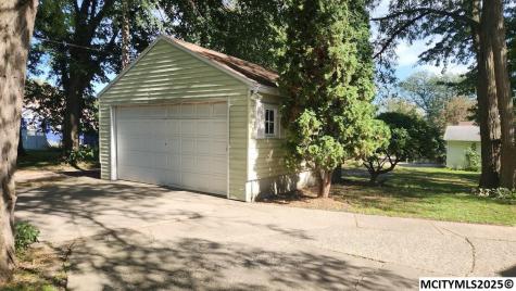 834 4th SE Mason City IA 50401