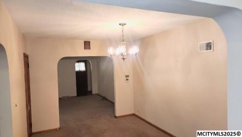 834 4th SE Mason City IA 50401