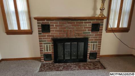 834 4th SE Mason City IA 50401