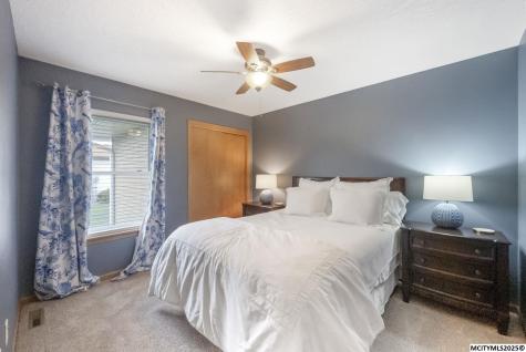 2747 Sunrise Court Mason City IA 50401