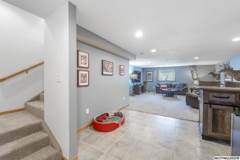 2747 Sunrise Court Mason City IA 50401