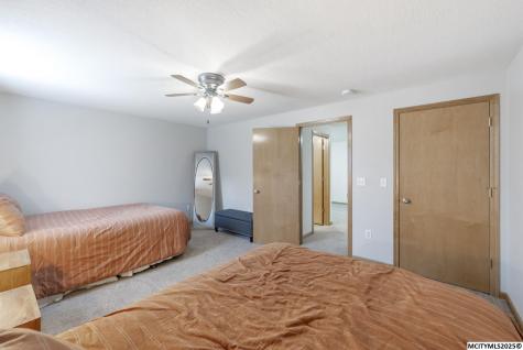 2747 Sunrise Court Mason City IA 50401