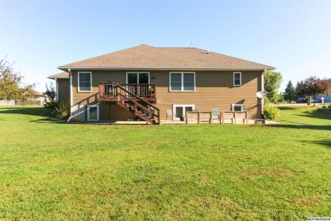 2747 Sunrise Court Mason City IA 50401