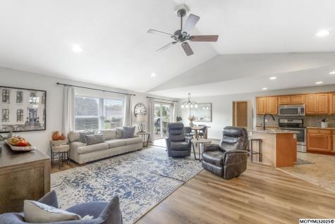 2747 Sunrise Court Mason City IA 50401