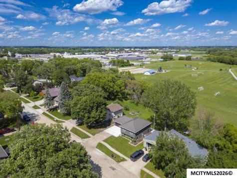 908 S 15th Street Clear Lake IA 50428