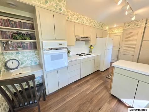1748 Hillcrest Drive Mason City IA 50401