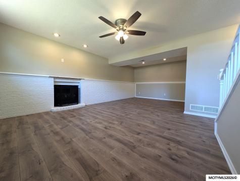 694 17th SE Mason City IA 50401