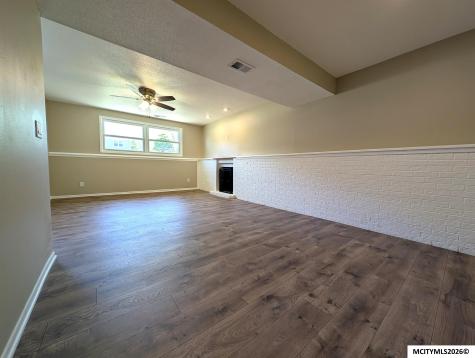 694 17th SE Mason City IA 50401