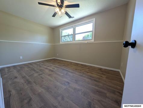 694 17th SE Mason City IA 50401