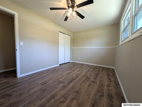 694 17th SE Mason City IA 50401