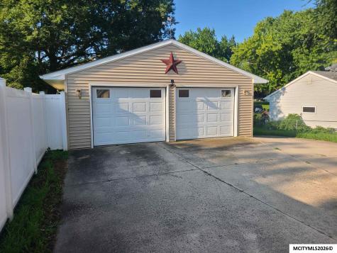 539 20th SE Mason City IA 50401
