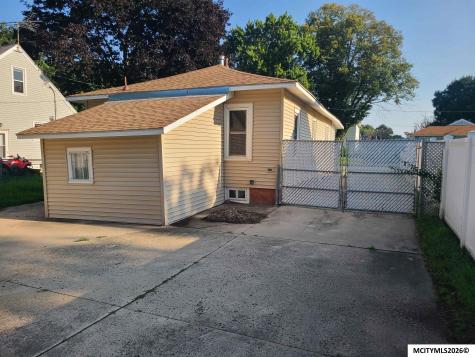 539 20th SE Mason City IA 50401