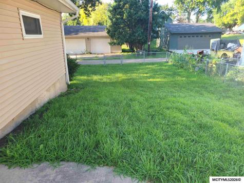 539 20th SE Mason City IA 50401
