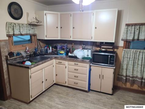 539 20th SE Mason City IA 50401