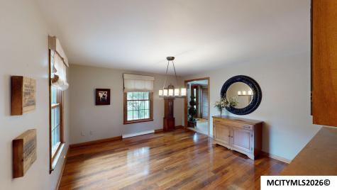 225 Parkridge Drive Mason City IA 50401