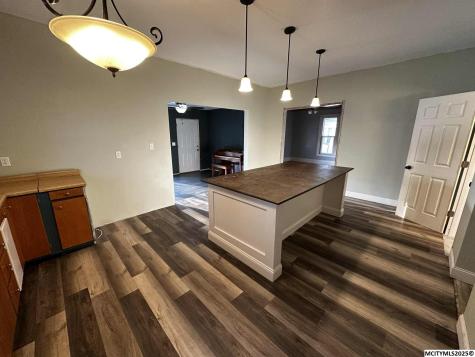 605 Grove Street Plymouth IA 50464