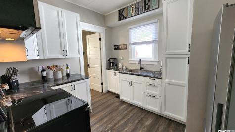 318 E Walnut Manly IA 50456