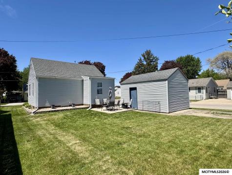301 S Indiana Avenue Mason City IA 50401