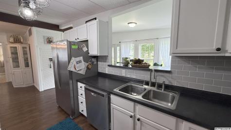 1453 3rd SE Mason City IA 50401