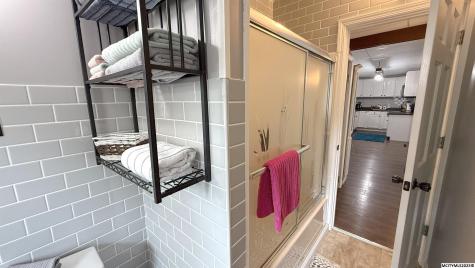 1453 3rd SE Mason City IA 50401