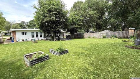 1453 3rd SE Mason City IA 50401