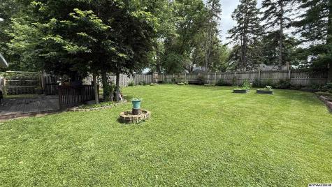 1453 3rd SE Mason City IA 50401