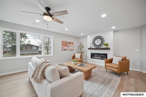 714 3rd Street NW Nora Springs IA 50458