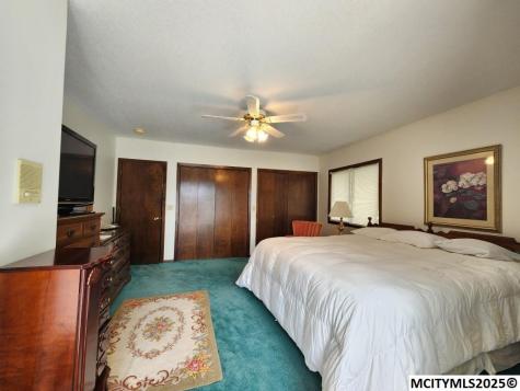 3511 19th SW Mason City IA 50401