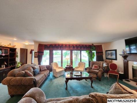 3511 19th SW Mason City IA 50401