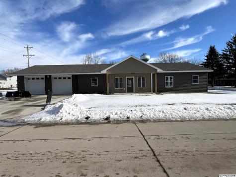 506 S 3rd Street Osage IA 50461