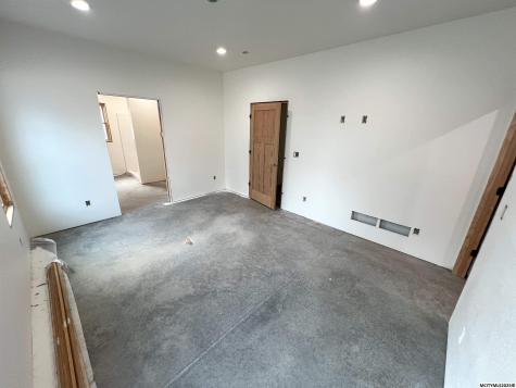 506 S 3rd Street Osage IA 50461