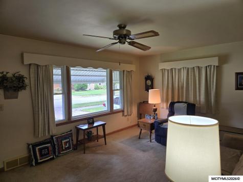 721 S Louisiana Avenue Mason City IA 50401