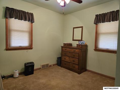 721 S Louisiana Avenue Mason City IA 50401