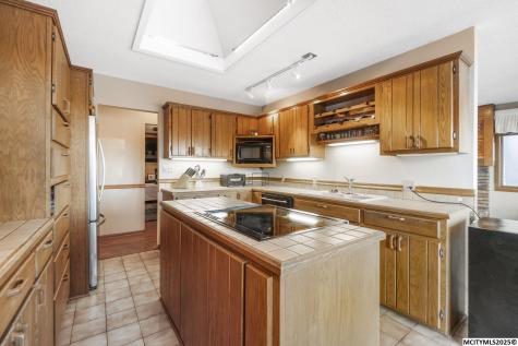 900 Briarstone Drive Mason City IA 50401