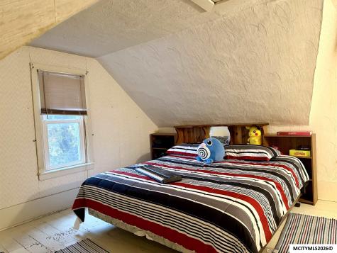 212 7th Street Kensett IA 50448