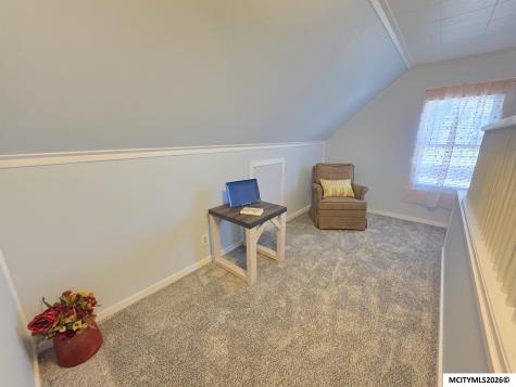 1046 1st NE Mason City IA 50401
