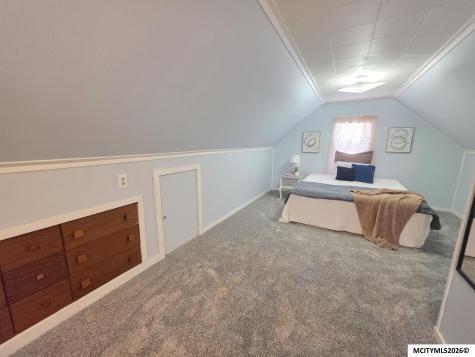 1046 1st NE Mason City IA 50401