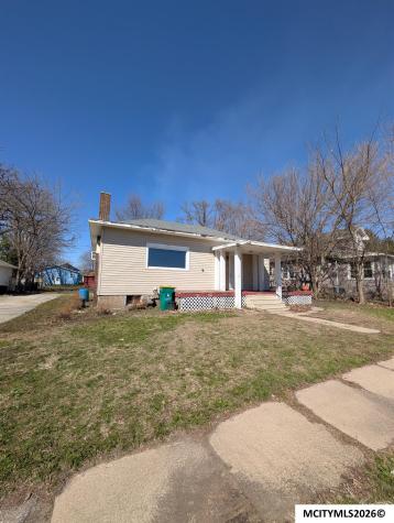 336 E Main Street Manly IA 50456