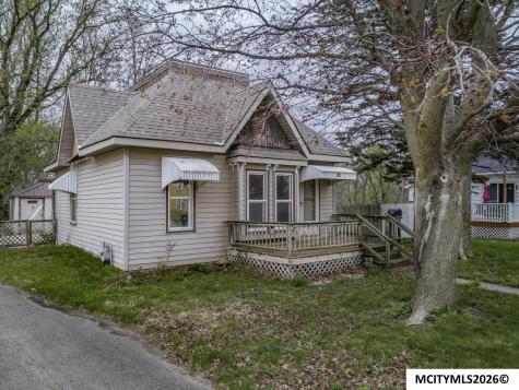 516 4th NE Mason City IA 50401