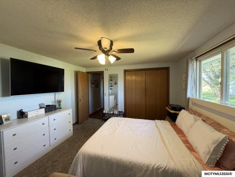 510 8th Street NW Nora Springs IA 50458