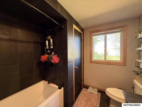 510 8th Street NW Nora Springs IA 50458