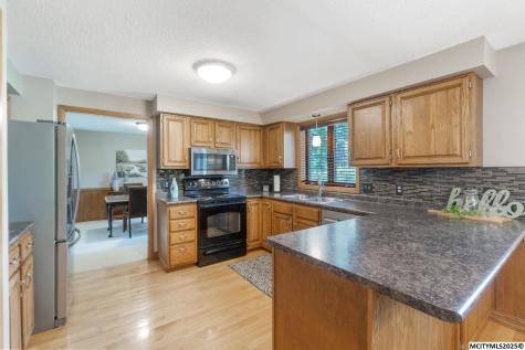 5 Quarry Road Mason City IA 50401