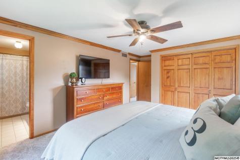 5 Quarry Road Mason City IA 50401