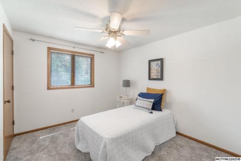 5 Quarry Road Mason City IA 50401