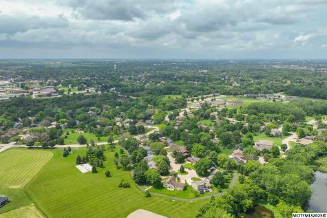 5 Quarry Road Mason City IA 50401