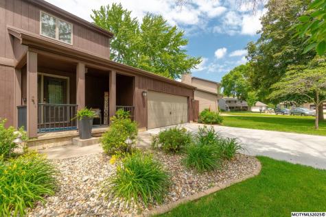 5 Quarry Road Mason City IA 50401