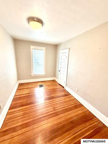 552 8th SE Mason City IA 50401