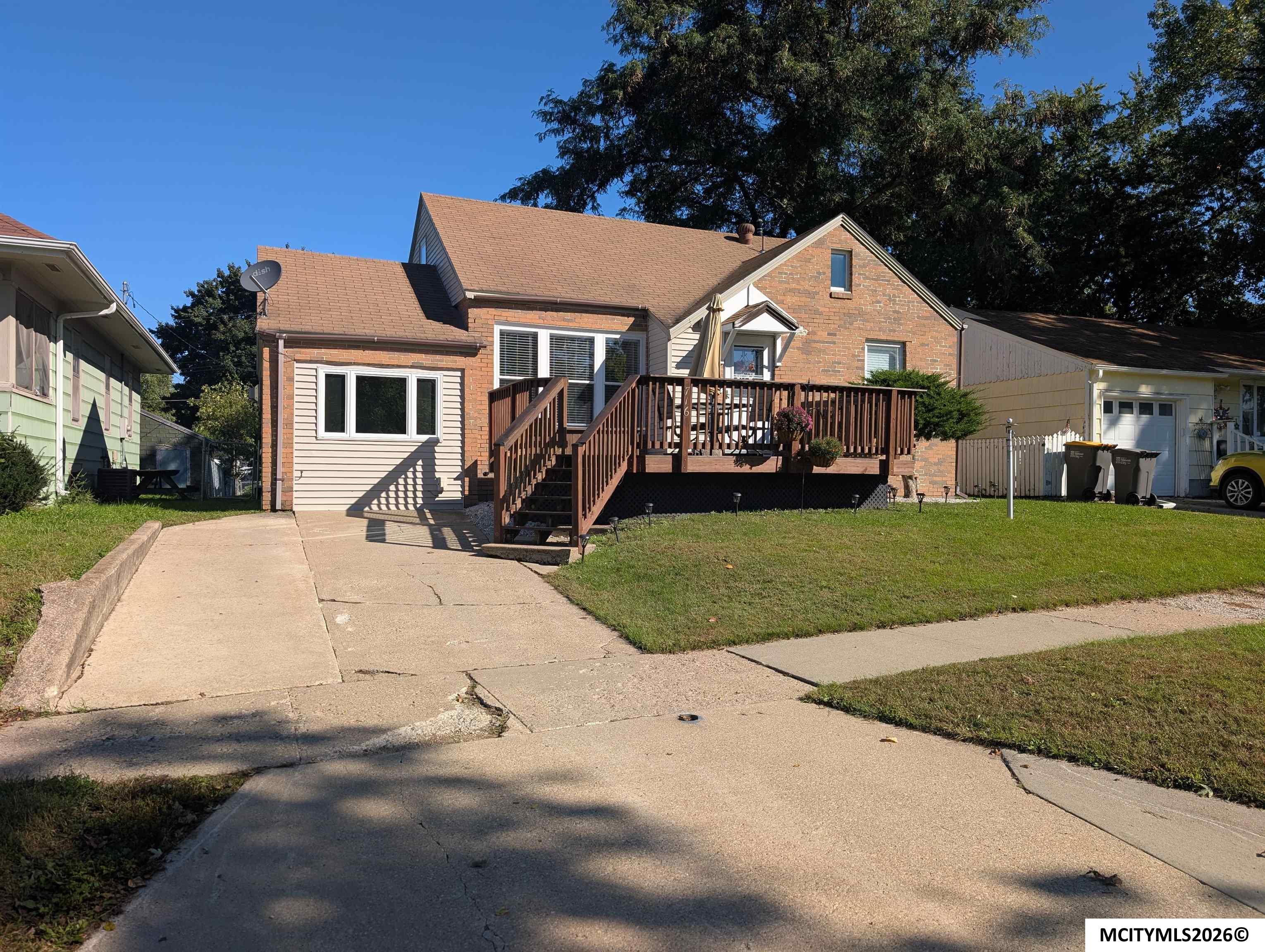 716 9th NE Mason City IA 50401