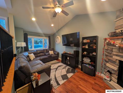 716 9th NE Mason City IA 50401