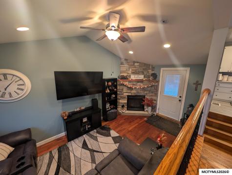 716 9th NE Mason City IA 50401